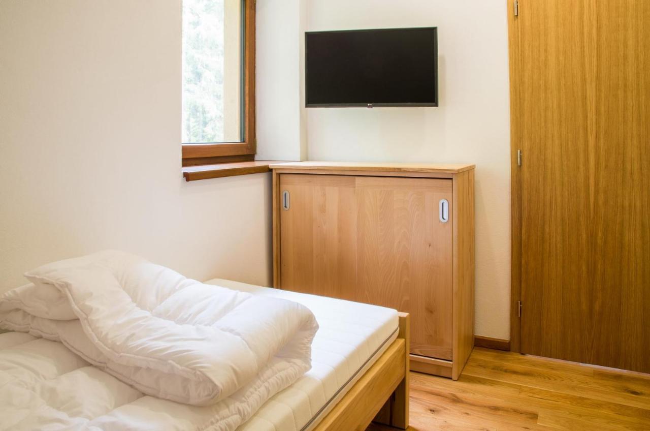 Hajenka Zatoky Hotel Dlouhe Екстериор снимка