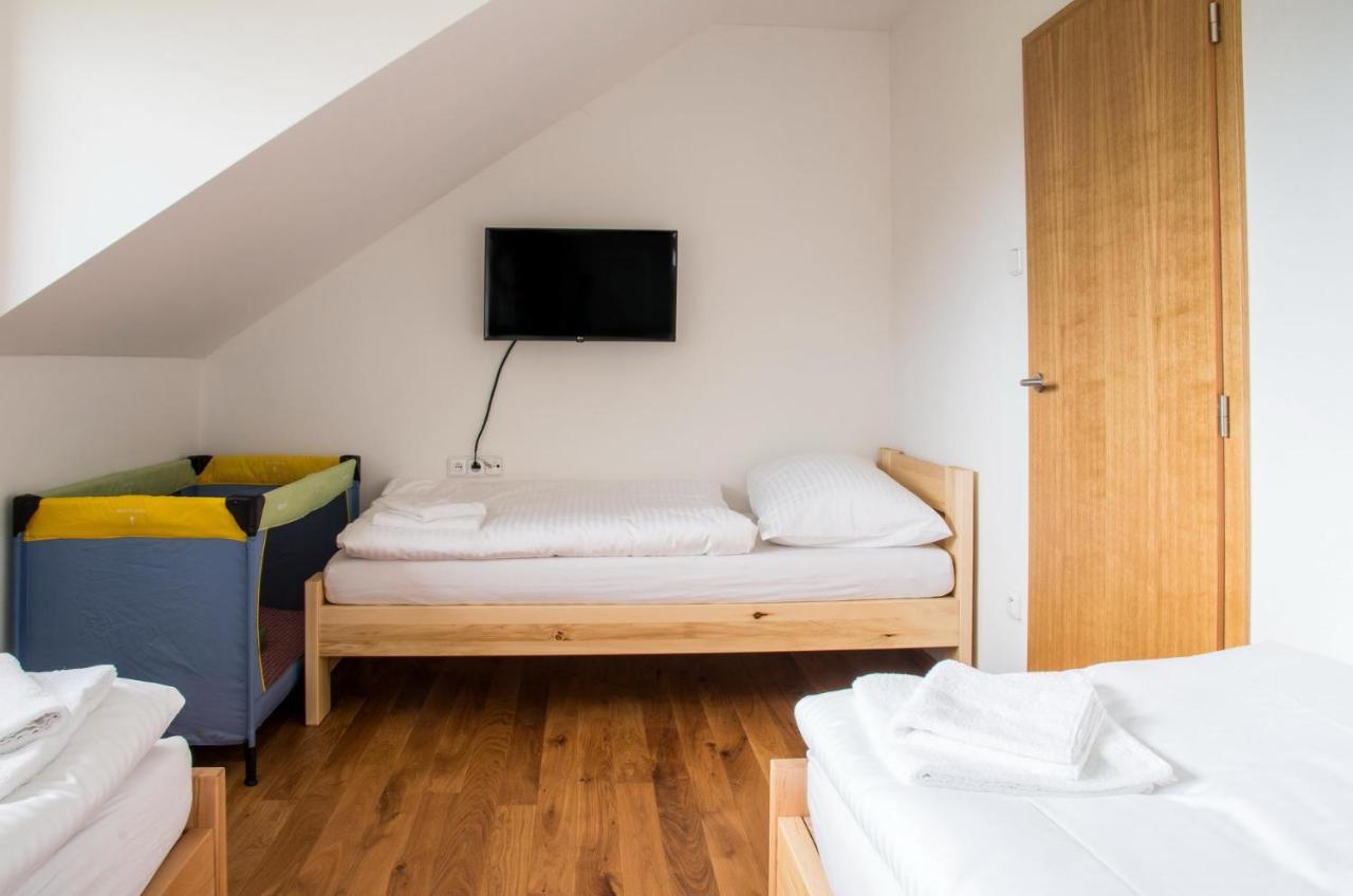 Hajenka Zatoky Hotel Dlouhe Екстериор снимка